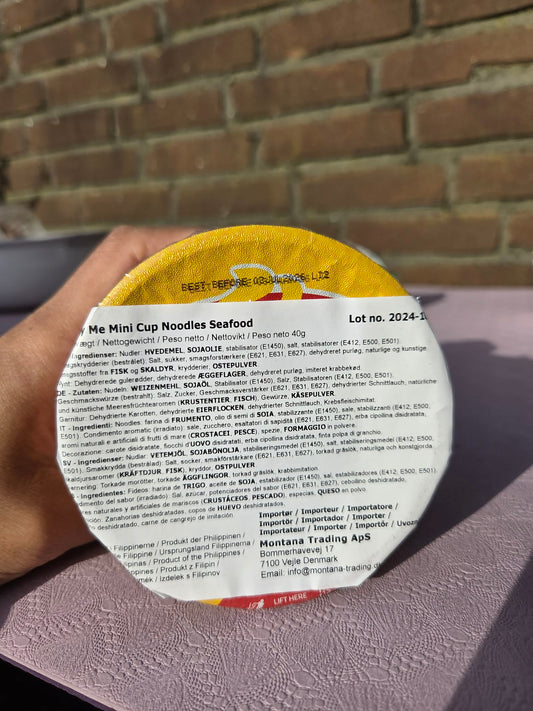 Lucky Me Seafood cup noodles